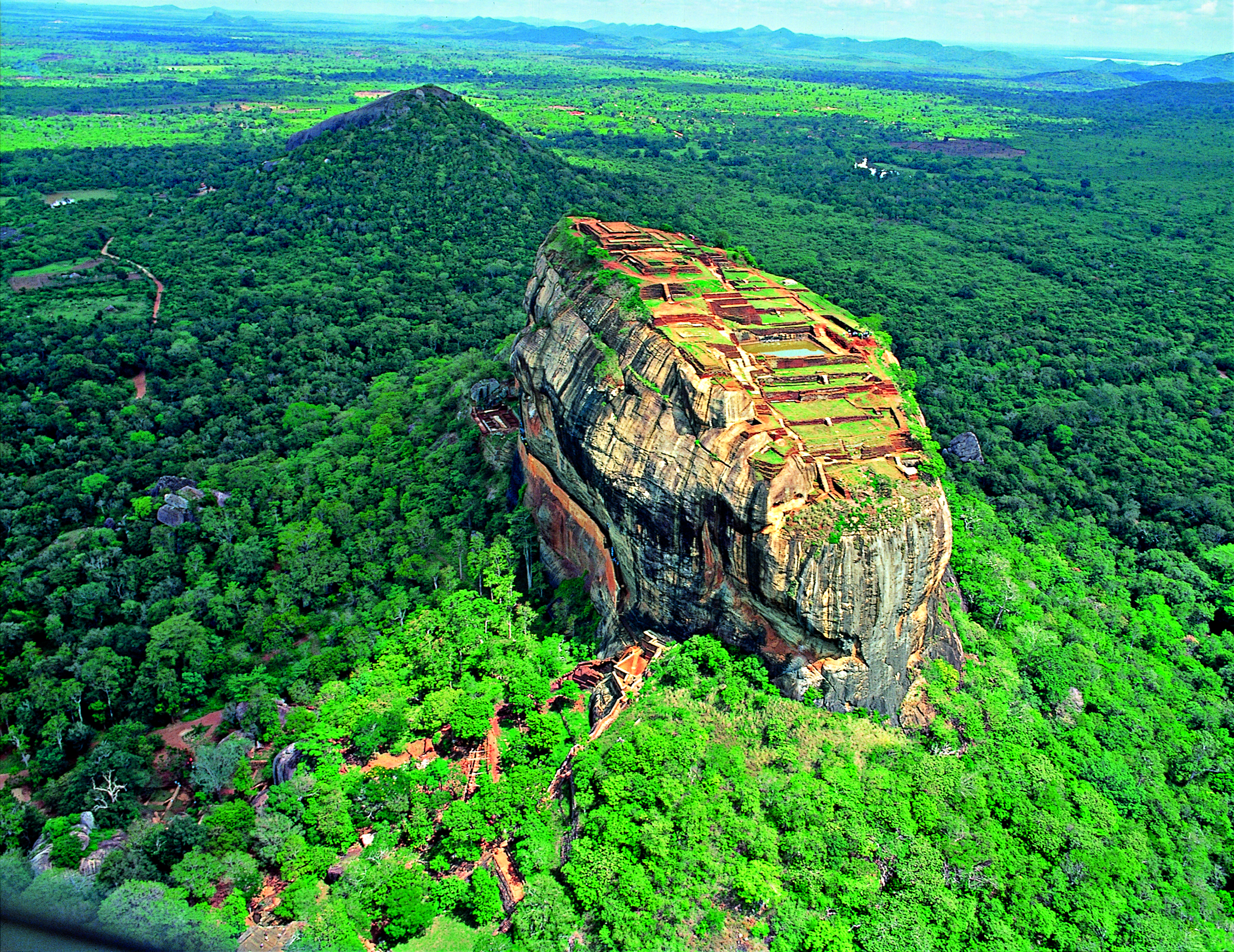 <span> Day 2 </span>Colombo  / Dambulla 